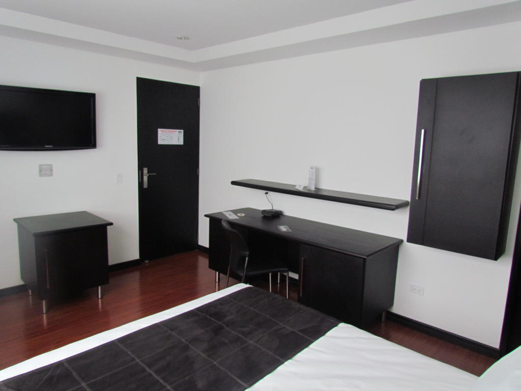 Hotel Classic Bogota Bagian luar foto